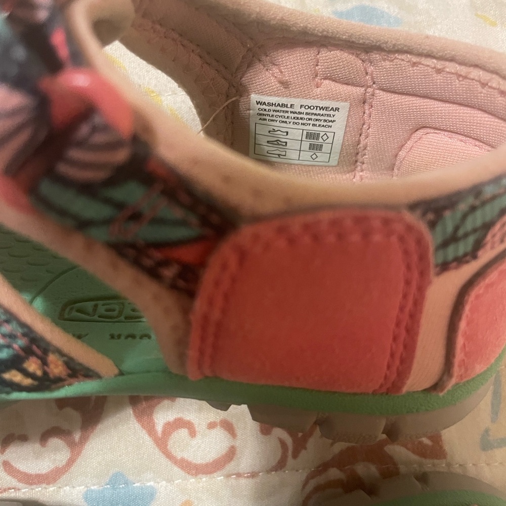 Keen Kids Rose and Peach Pearl Seacamp Sandals - Picture 6 of 9